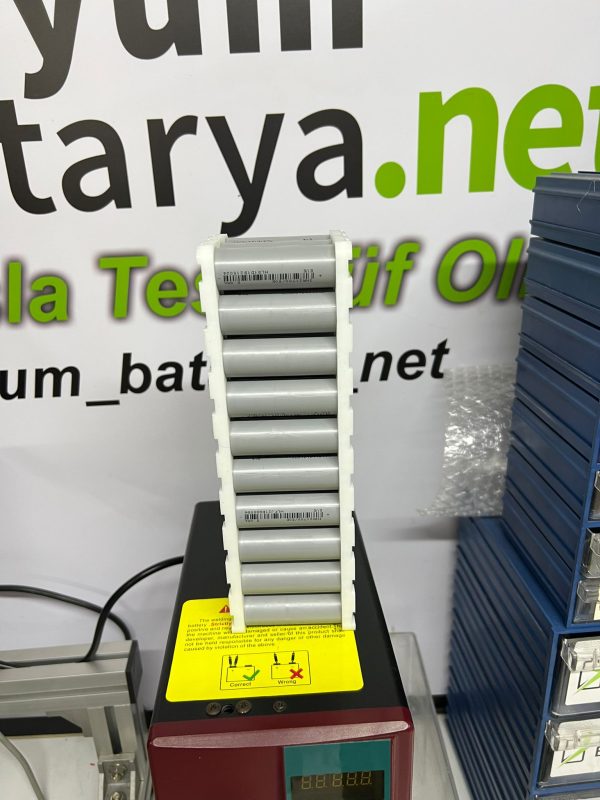 21700 Pil Tutucu 3×10 30 hücreli Holder - Görsel 4